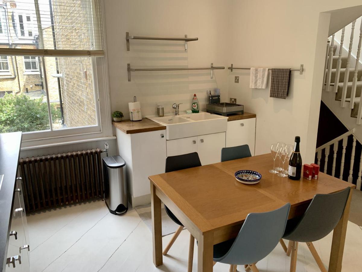 Lovely Newly Refurbished Apartment In Battersea Londra Esterno foto